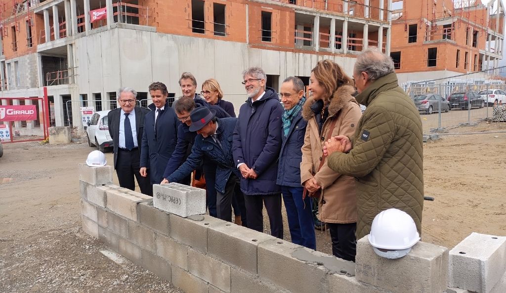 Le Groupe des Chalets et l’ANRAS posent la 1ère pierre de la résidence Habitat Jeune à Balma